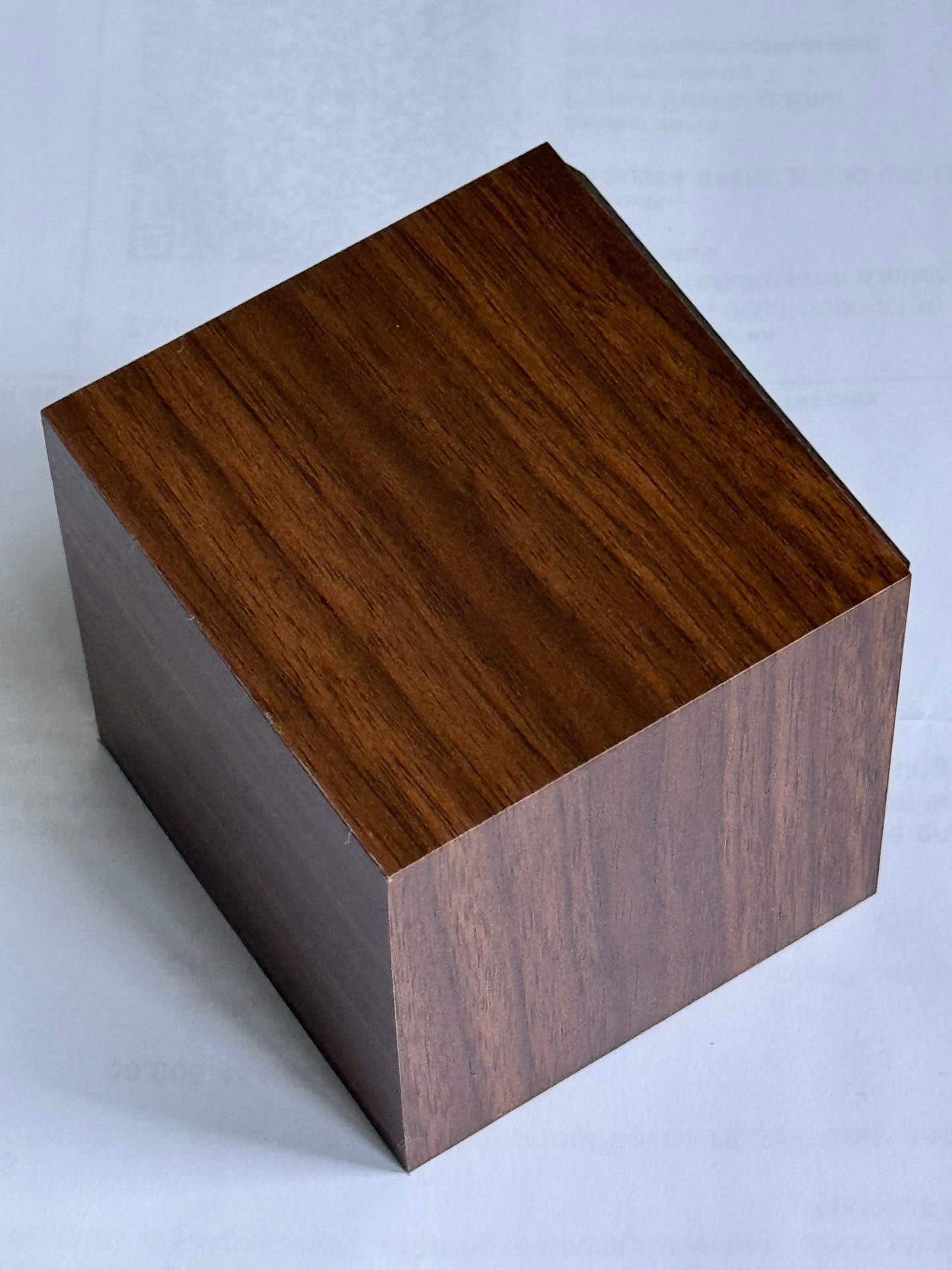 Wooden Cube Alarm Clock with Digital LED and Temparature Display - With Free Monesave App